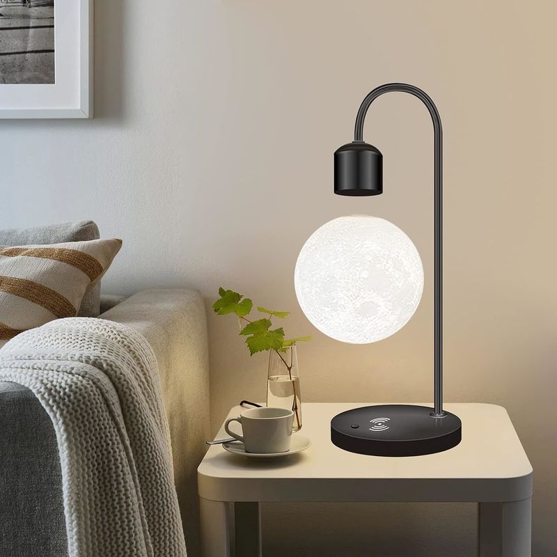 Lampada lunare levitante magnetica a gravità zero Giocattoli da scrivania galleggianti per regali di decorazione